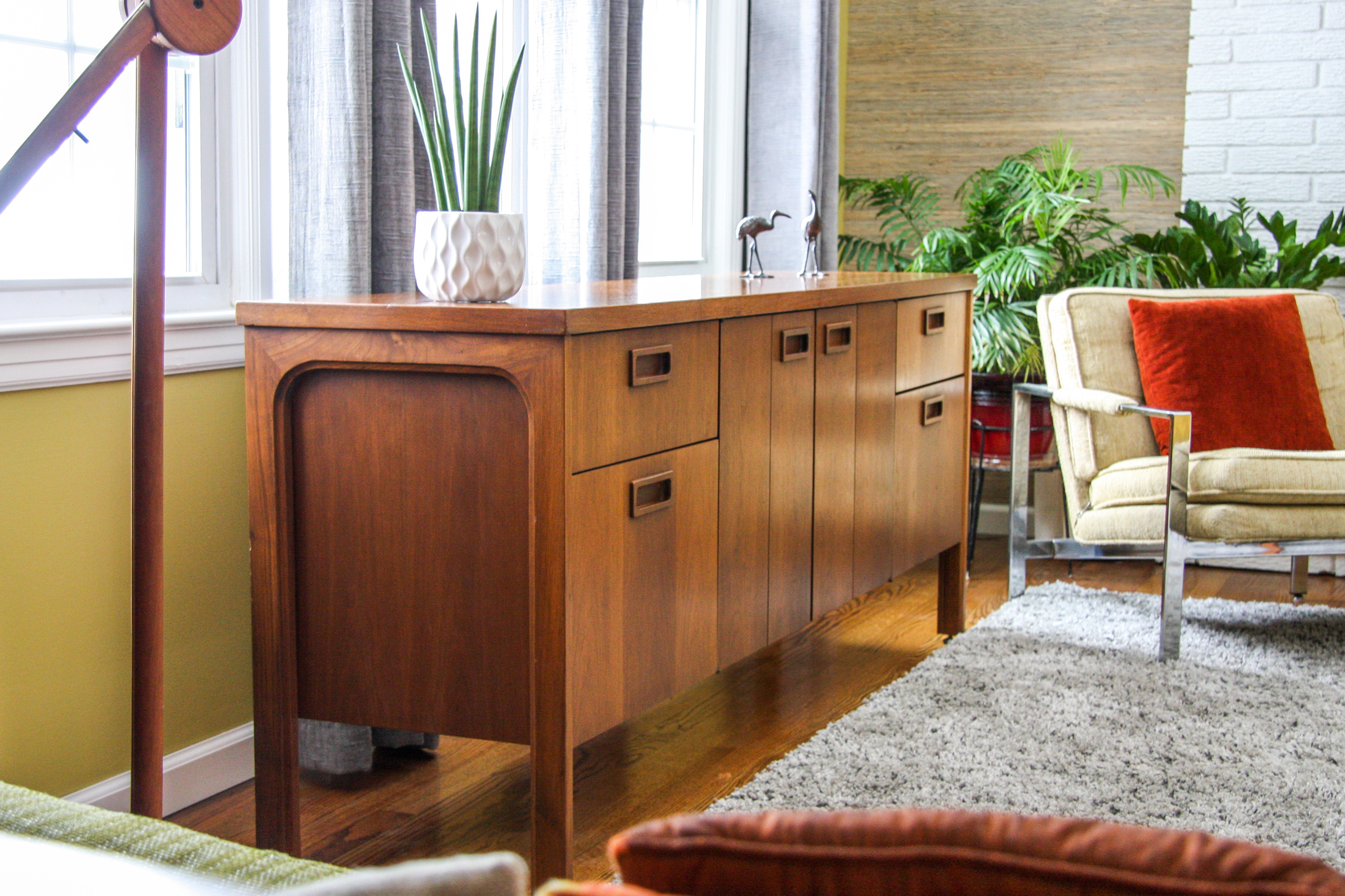 Kimball Furniture Co. Mid Century Credenza