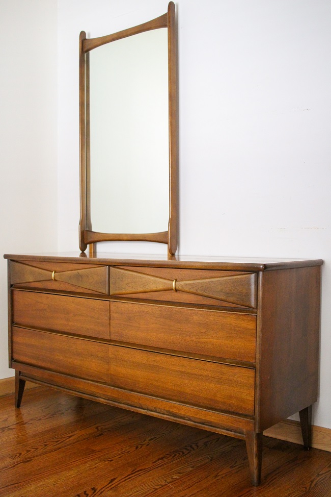 Bassett Mid Century Dresser And Mirror, Vintage Bassett 6 Drawer Dresser