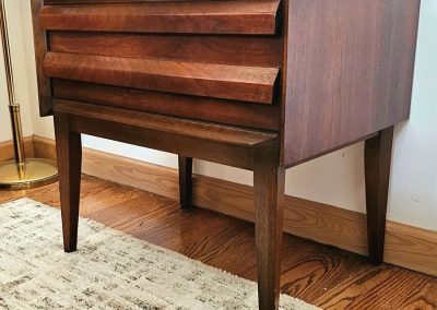 FOR SALE MID CENTURY LANE FIRST EDITION NIGHTSATND SIDE TABLE 1