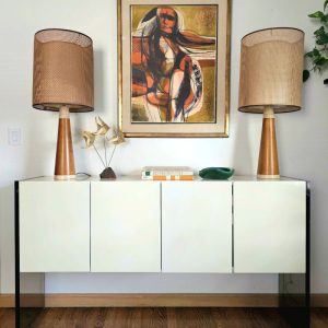 Iconic 1970s Milo Baughman for Thayer Coggin White Lacquer & Lucite Credenza / Sideboard